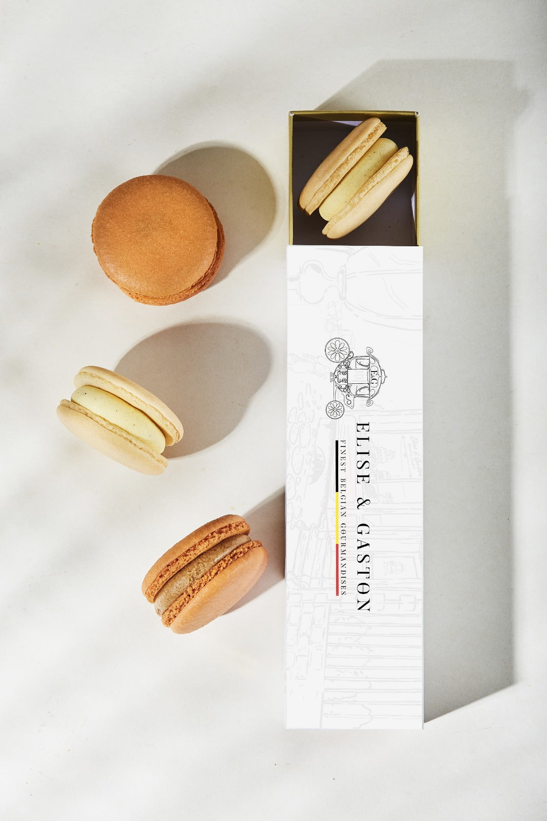 "Caramelilla" 8 Macarons Box